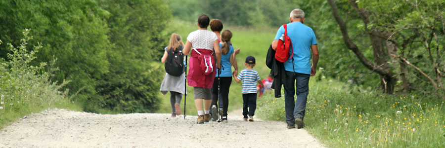 Rodzina na wycieczce w Beskidzie Niskim